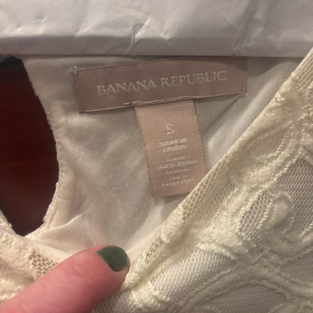 Banana Republic Women’s Small Ivory Lace Sleeveless blouse‎ Elegant - Picture 4 of 4